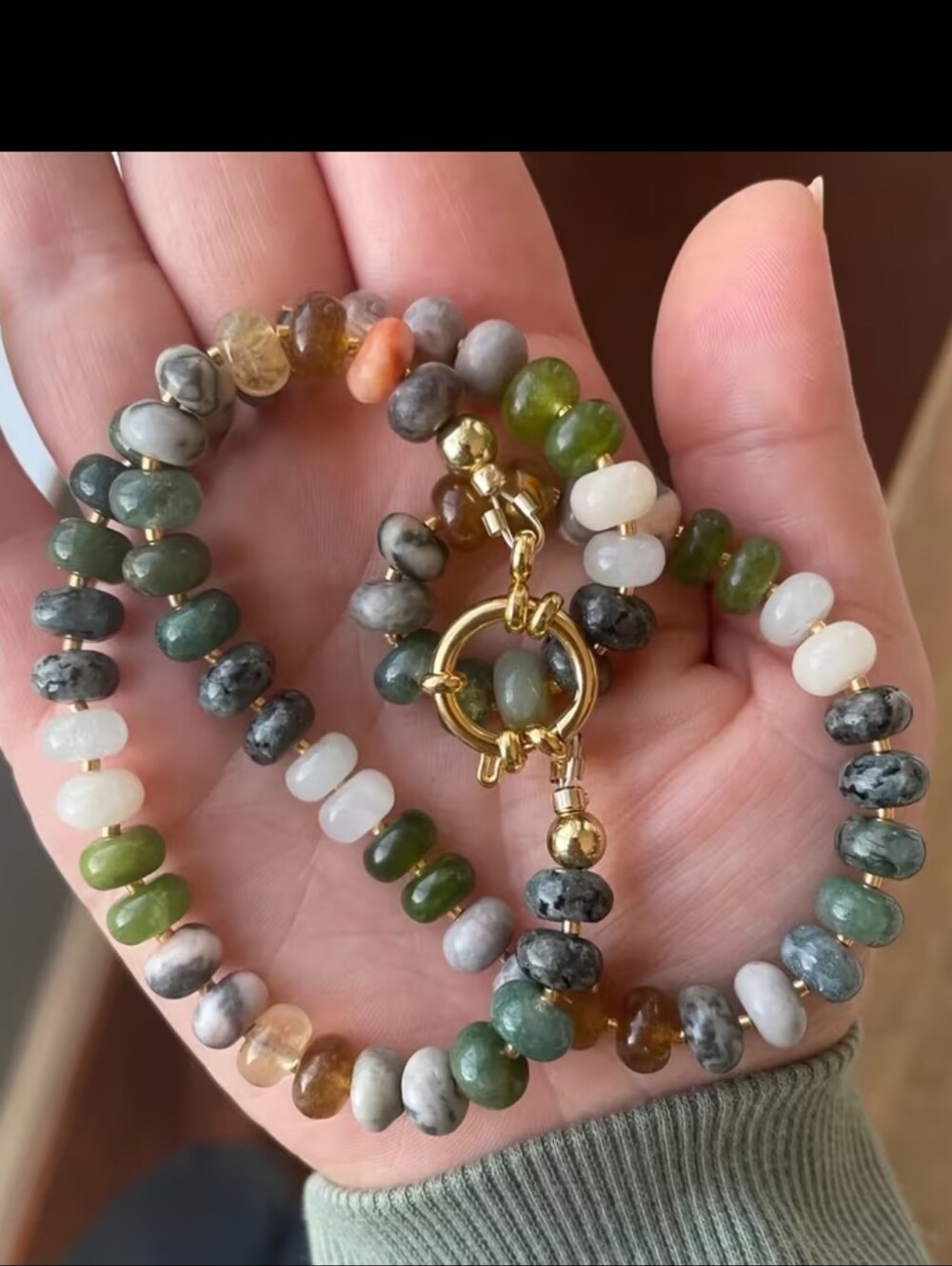 New Indian Agate Gold Clasp Beaded Necklace